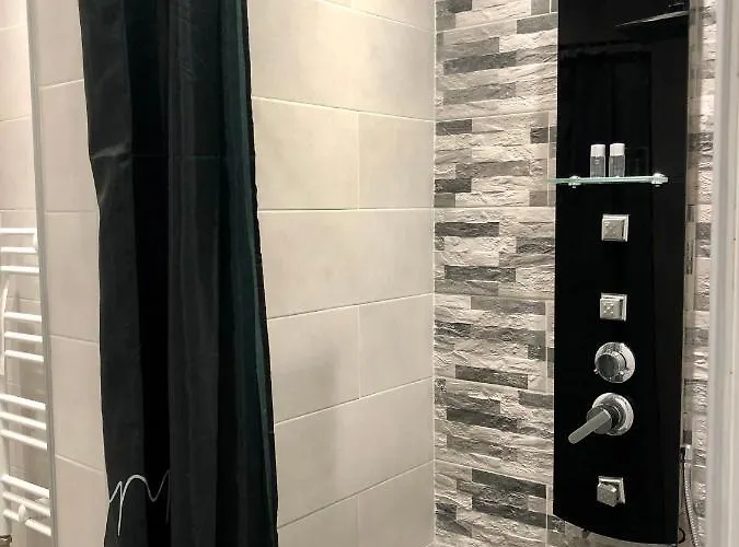 Appartement Spacious Modern Vintage Flat In The Heart Of *