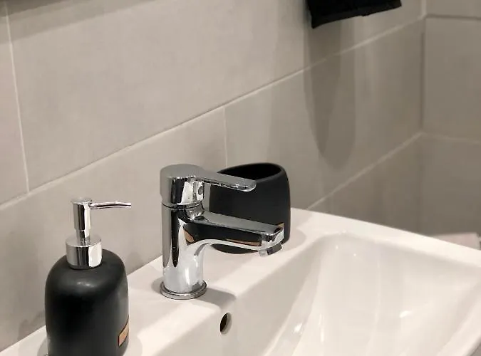 Spacious Modern Vintage Flat In The Heart Of Appartement