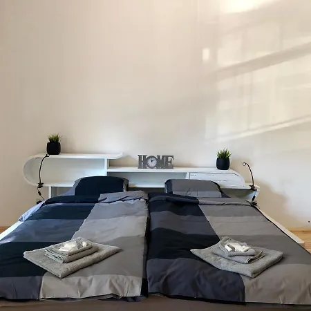 Spacious Modern Vintage Flat In The Heart Of * Sofie