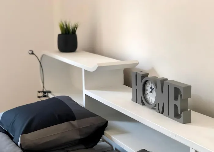 Spacious Modern Vintage Flat In The Heart Of * ソフィア