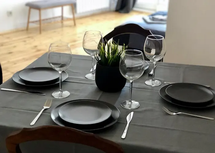 Spacious Modern Vintage Flat In The Heart Of アパート *