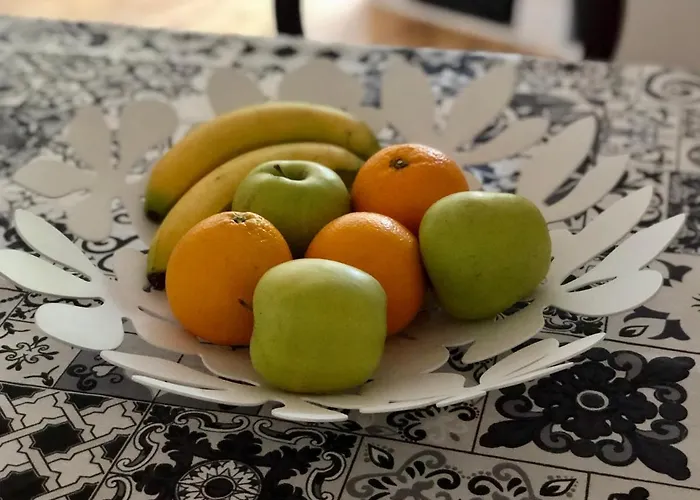 Spacious Modern Vintage Flat In The Heart Of *